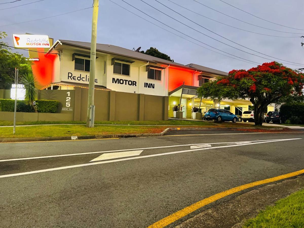 Redcliffe Motor Inn Esterno foto