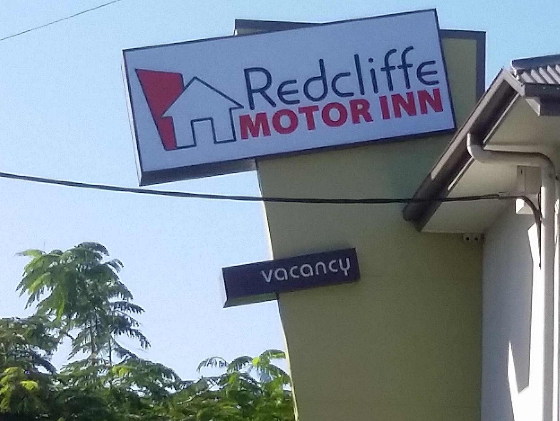 Redcliffe Motor Inn Esterno foto