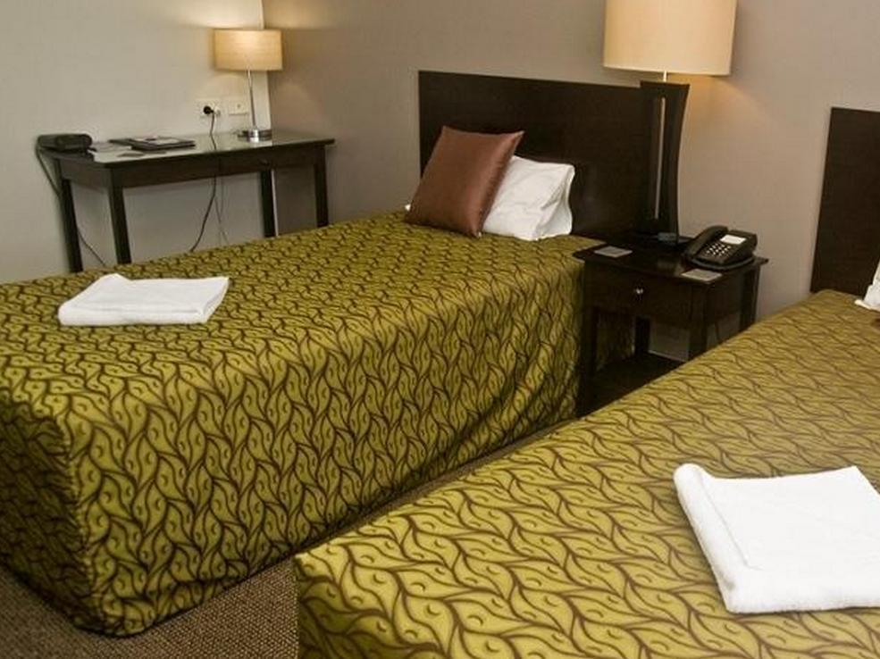 Redcliffe Motor Inn Esterno foto